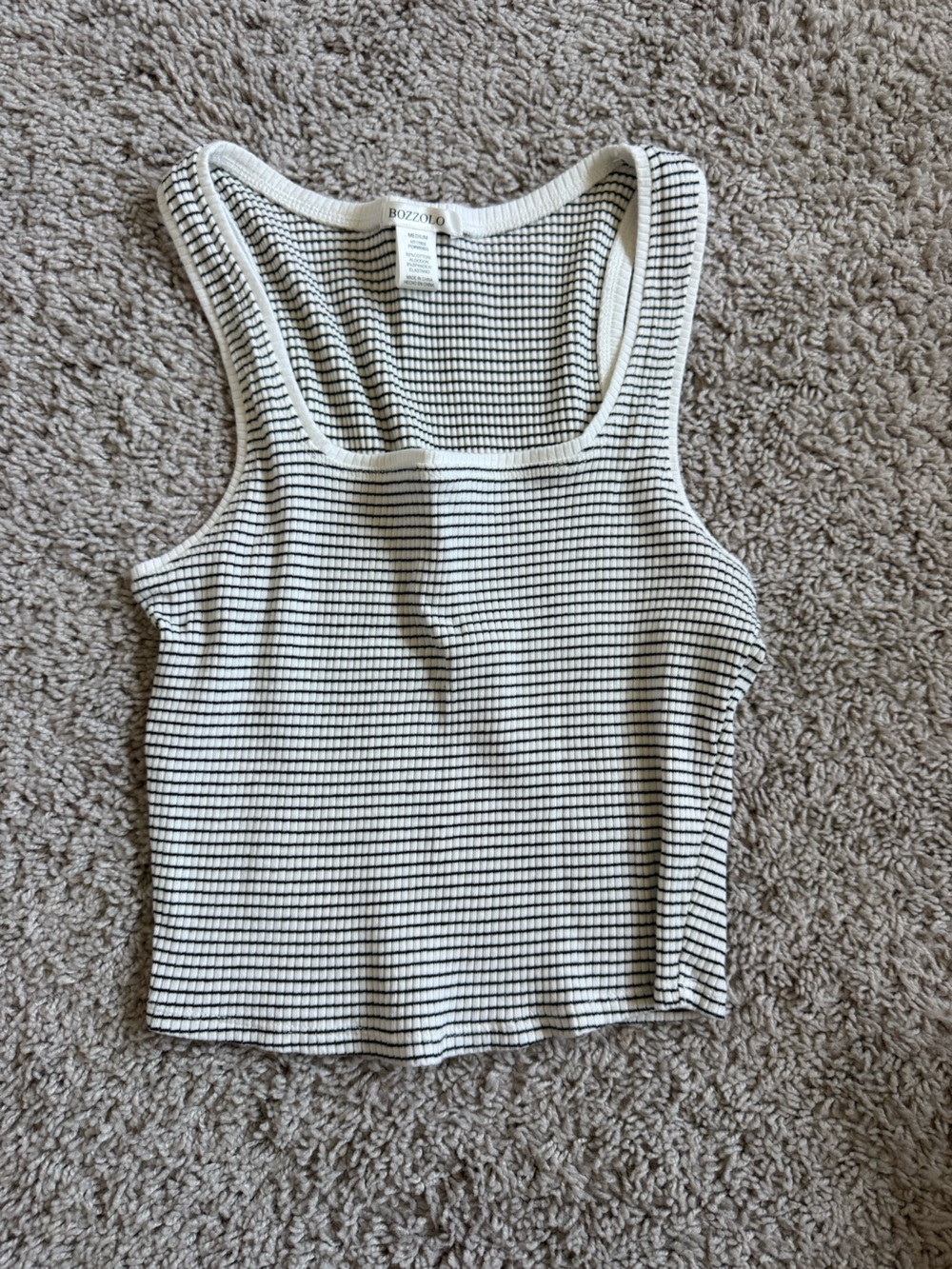 Fitted striped tank